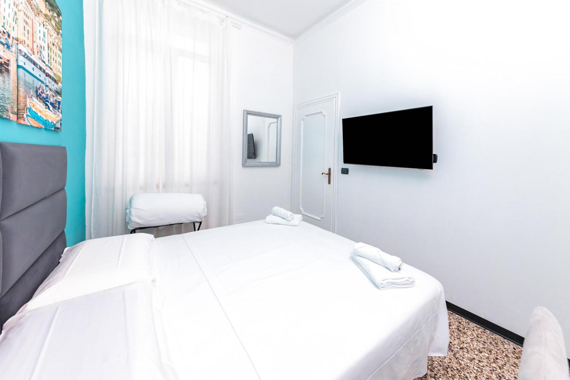Galia Rooms It Self Check In H24 Генуя Экстерьер фото