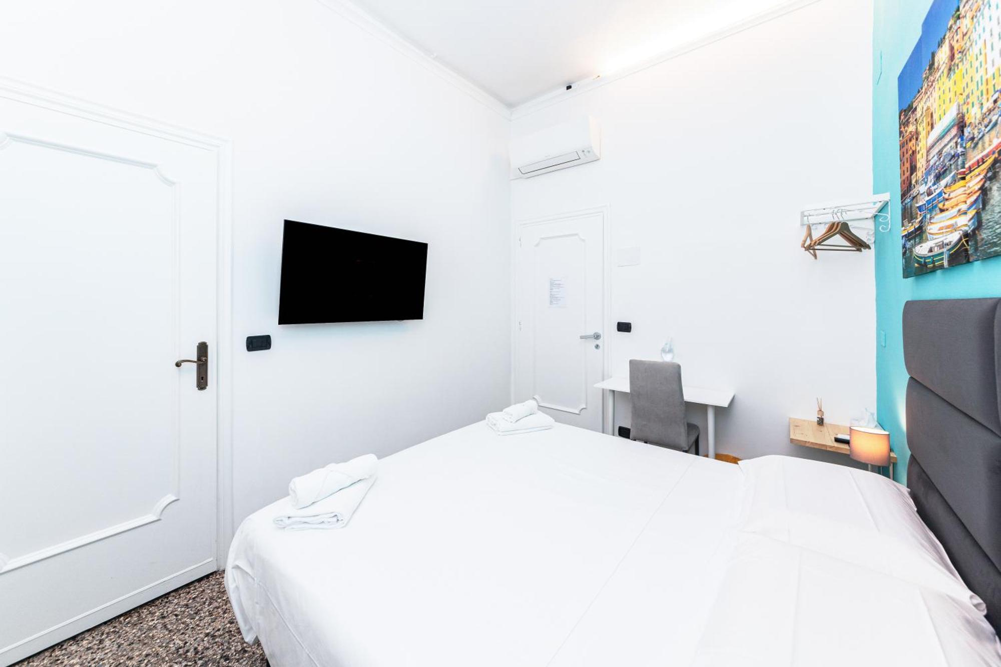 Galia Rooms It Self Check In H24 Генуя Экстерьер фото