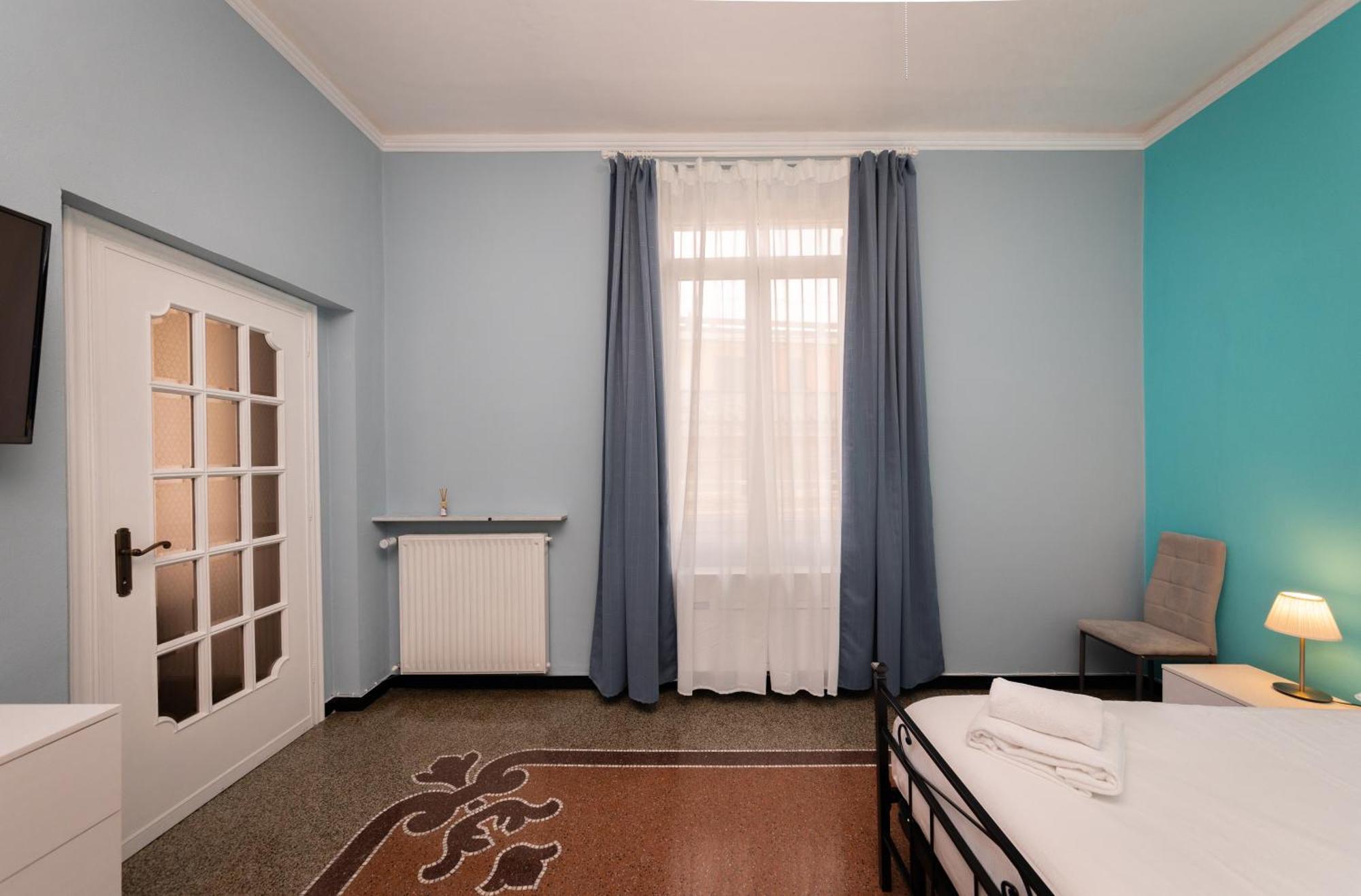 Galia Rooms It Self Check In H24 Генуя Экстерьер фото