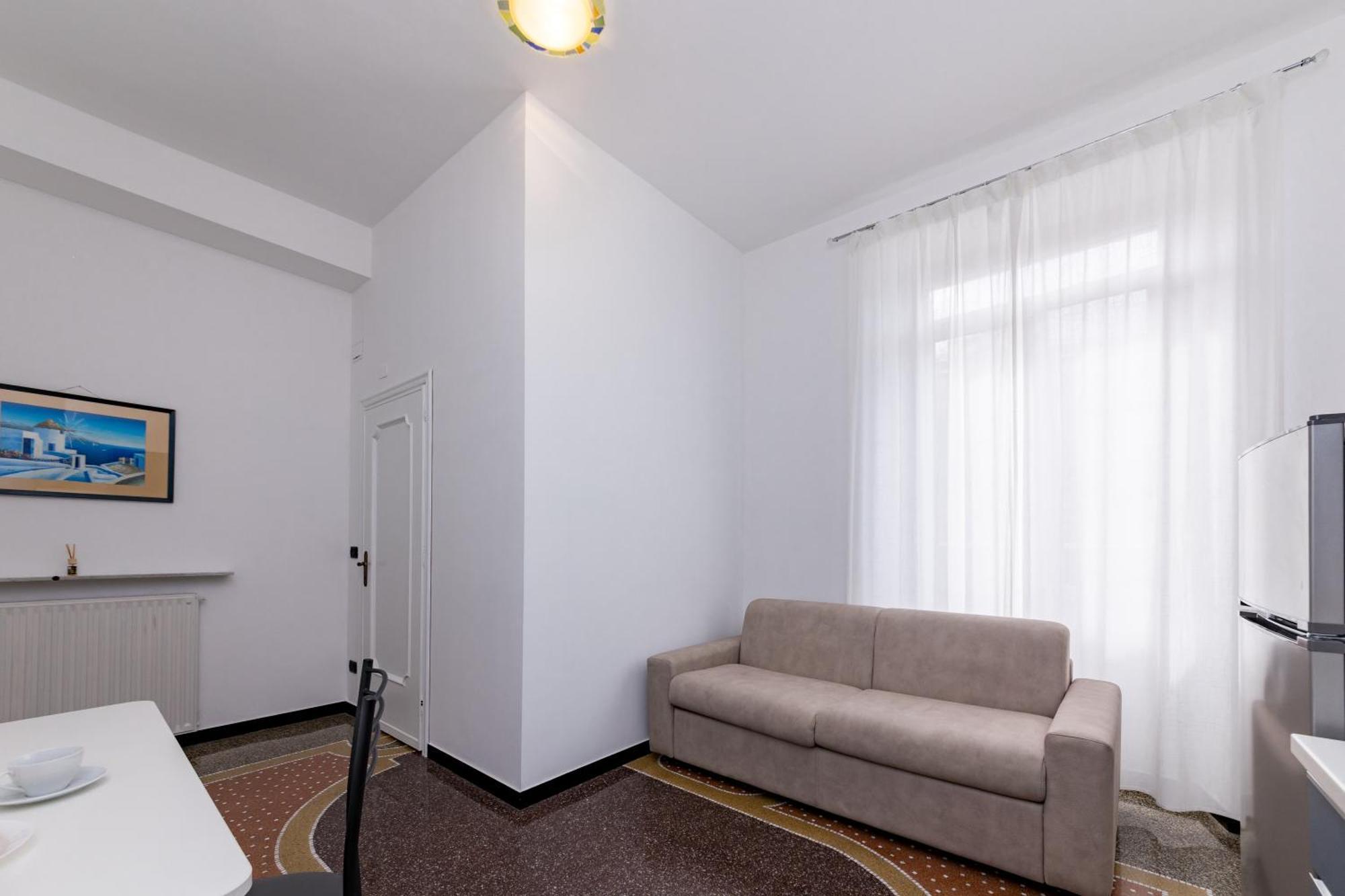 Galia Rooms It Self Check In H24 Генуя Экстерьер фото